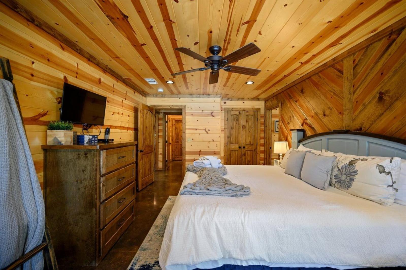 Villa Diamond In The Pines Broken Bow Esterno foto
