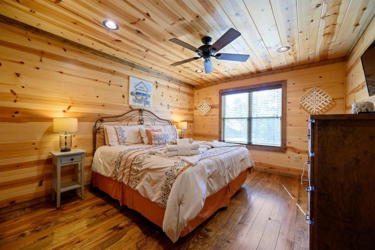 Villa Diamond In The Pines Broken Bow Esterno foto
