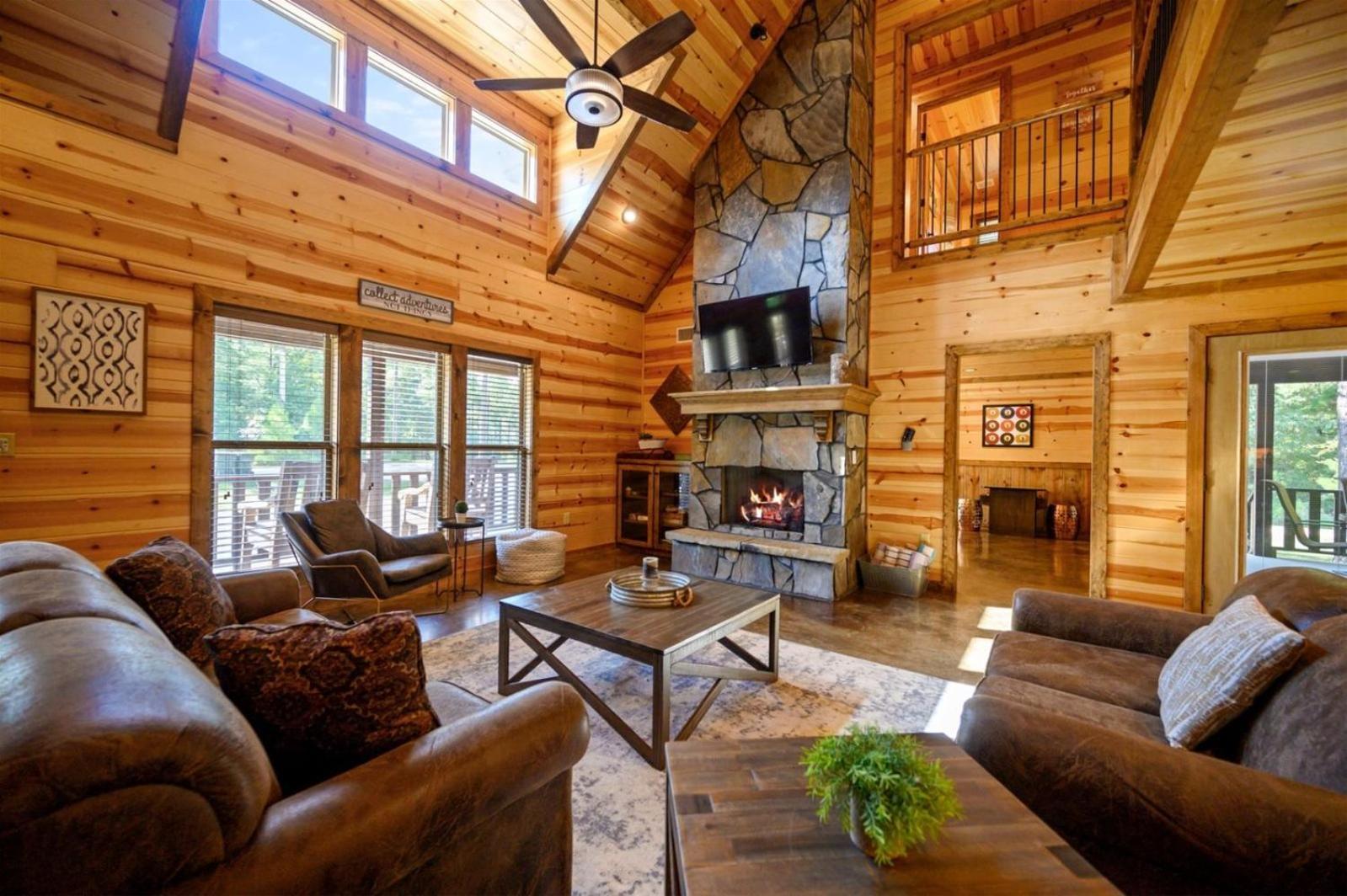 Villa Diamond In The Pines Broken Bow Esterno foto